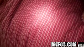 Mofos - Latina 19 yo Nadia Lopez makes a sextape with her bf