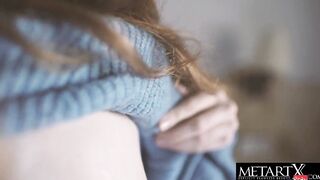Red Haired fucks her cunt to an orgasm with a long
