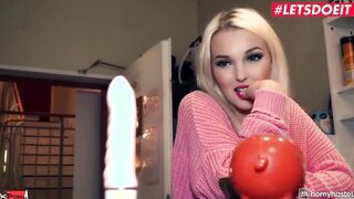 VULGAR HOSTEL - Lovita Fate Bombshell Restroom Sex With Stranger Leads To beauty Jizzed - LETSDOEIT
