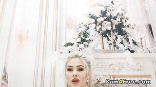Sweet self Cum Hot