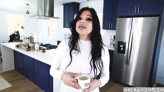 Latina MILF Mona Azar Takes the Pressure Out