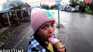 POV Poly Lesbians Enjoy Finger Boned During Hottie Rubs