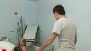 Feuchte Schlupfer 16 (Full Clip)