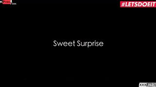 LETSDOEIT - Married Couple Have Surprise Christmas three Way