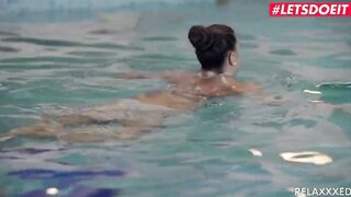 LETSDOEIT - I Was Turned On So I Nailed My Swimming