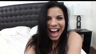Curvy Hispanic Gets A Huge Gooey Cummed Deep In Her Vagina