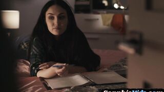 Lez sensual babes enjoy facesitting and 69 sex on the bed