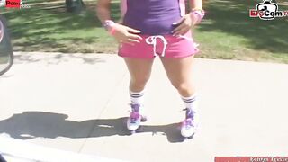 Small titted teenagers cunt with mouth in rollerblades pick up for car