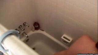 Peeping at my sister 19 shaving her pussy
