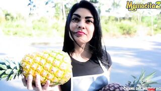 CARNE DEL MERCADO - Devora Robles - Latina Linda Rides Cock On
