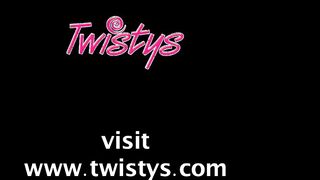 LONG MELONS DARK HAIRED BOMBSHELL IN HEELS STRIP AND FUCKS VAGINA