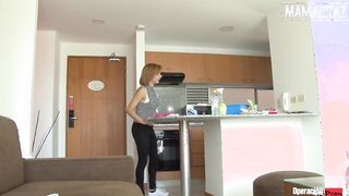 OPERACIONLIMPIEZA - Thick Maid Julia Garcia Does A Little Extra Snatch Work - MAMACITAZ