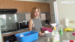 OPERACIONLIMPIEZA - Thick Maid Julia Garcia Does A Little Extra Snatch Work - MAMACITAZ