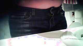 my mom's hairy cunt filmed in the bathroom