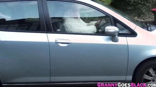 Grannys Pussy Screwed Close up