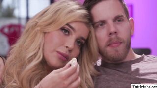 Curvy Shemale netflix and sex with her new boyfriend