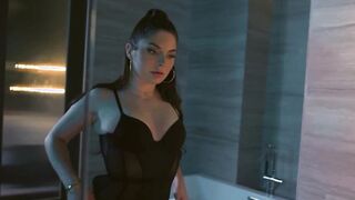 Keira Croft in stockings gets her anus destroyed