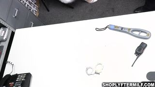 Kessie Shy takes a good fuck from Rusty