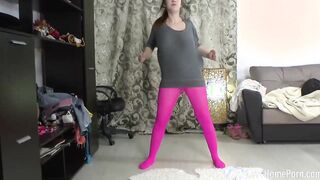 Gf's workout turns into a solo session