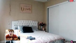 Hacked 18 yo Jaye Summers web web cam and saw her masturbate
