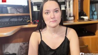 Gamer nerdy guy gets oral sex