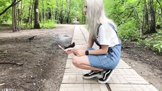 Walking with cum into my underwear after the sex into a outdoors park - Eva