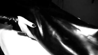 TheEnglishMansion - Filled Plugged Inside Rubber