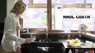 21 NATURALS - Natural Hot Eyla Moore Starts Her Day With Lustful Fucking