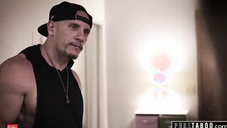 Long Jugs Bombshell Lena Has Sex with Hung Repo Dude