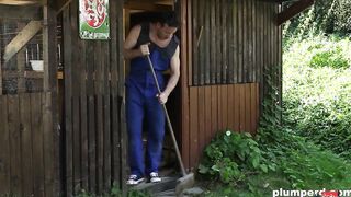 Gardener Asking for it at Plumperd