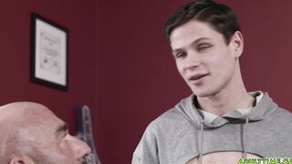 Highschool cheerleader fucked by his coach!