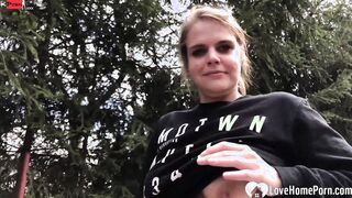 Outdoors seduction makes me even more vulgar