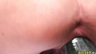 Busty Stepsister fucks her cucumber on webcam