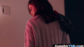 Bigtitted MILF dyke rubs 19yo pussy after pussylicking