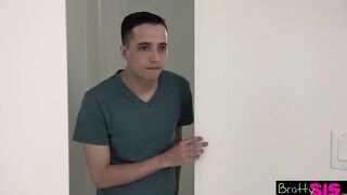 Step Guy "are you Girls a Sprinkler or a Tinkler?" S19:E8