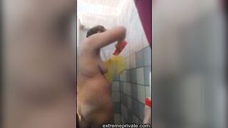 MMM, my curvy stepmom soaps her body