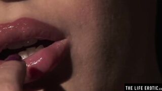 Cute petite cunt with mouth fucks her tight asshole with a large
