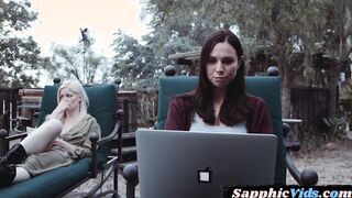 Hairy 19yo perverted dyke seduced by licking nympho lesbo