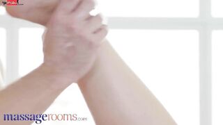 Rubs Rooms Czech barely legal Chloe Bailey lets a long dick jizzed her
