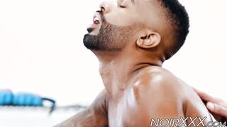 Cocksucker Remy Cruze penetrated by athletic white gay