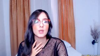 Bombshell Nerdy Slut Wild Snatch Toying