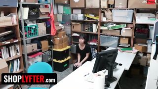 Shoplyfter - Penelope Reed Becomes The New Favorite Thief Of Perv LP Officer To Fuck In The Backroom