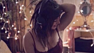 True Hippie Creampie