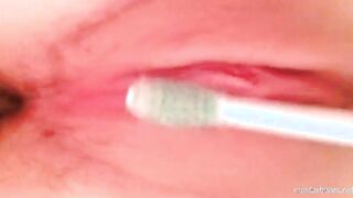 massaging my leaky pussy with a toothbrush