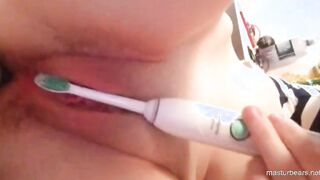 massaging my leaky pussy with a toothbrush