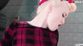 VIP SEX VAULT - Gigantic Butt Bae Fucks Her Biker