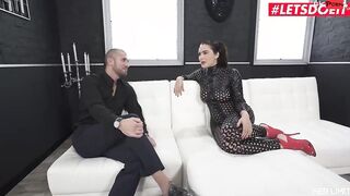 Good Anal Addict Valentina Nappi Takes On The Hugest White