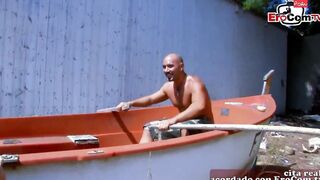 Spanish amateur Latina milf has outdoors sex