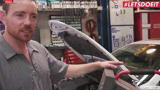 SCAMANGELS - KAT DIOR AND CINDY STARFALL AMERICANS SEDUCE MECHANIC INSIDE ROUGH three WAY - LETSDOEIT