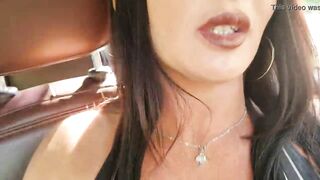Ataquei o motorista de uber no carro . "meu cu